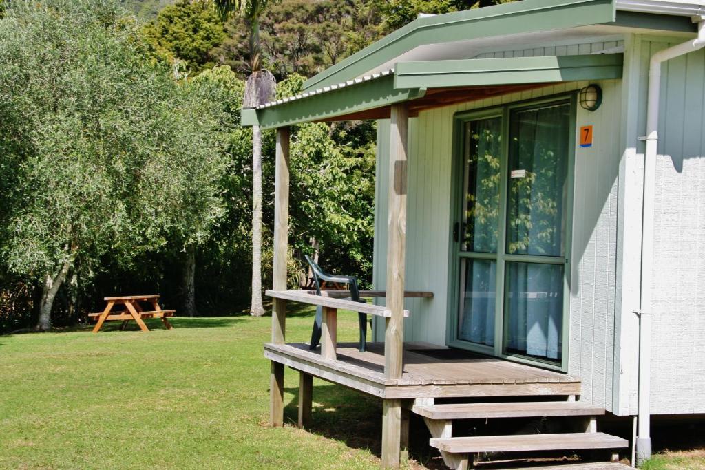 Whangarei Top 10 Holiday Park Bagian luar foto