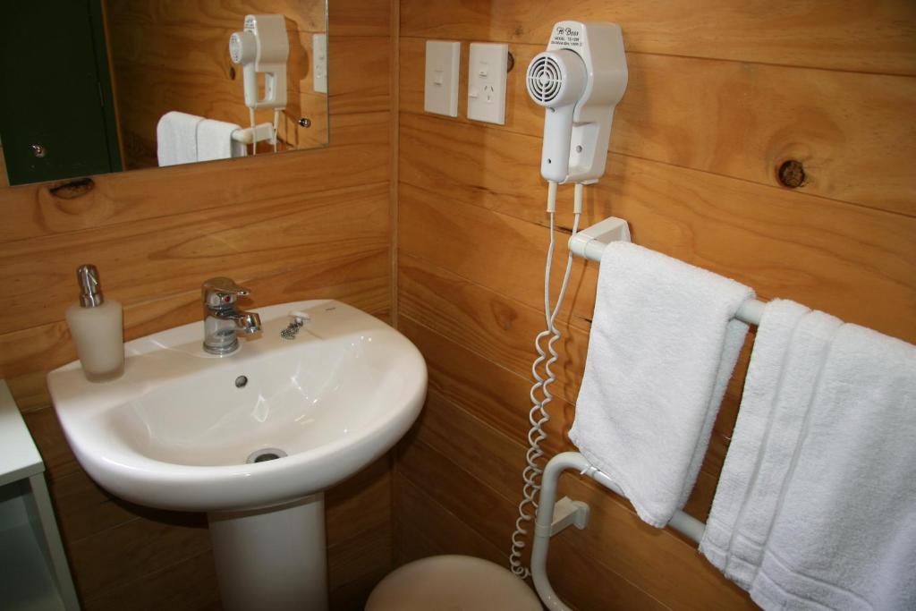 Whangarei Top 10 Holiday Park Bagian luar foto
