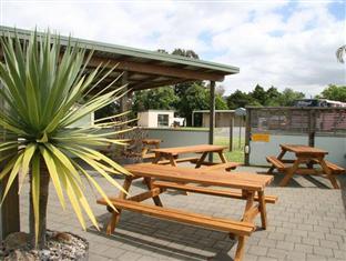 Whangarei Top 10 Holiday Park Bagian luar foto