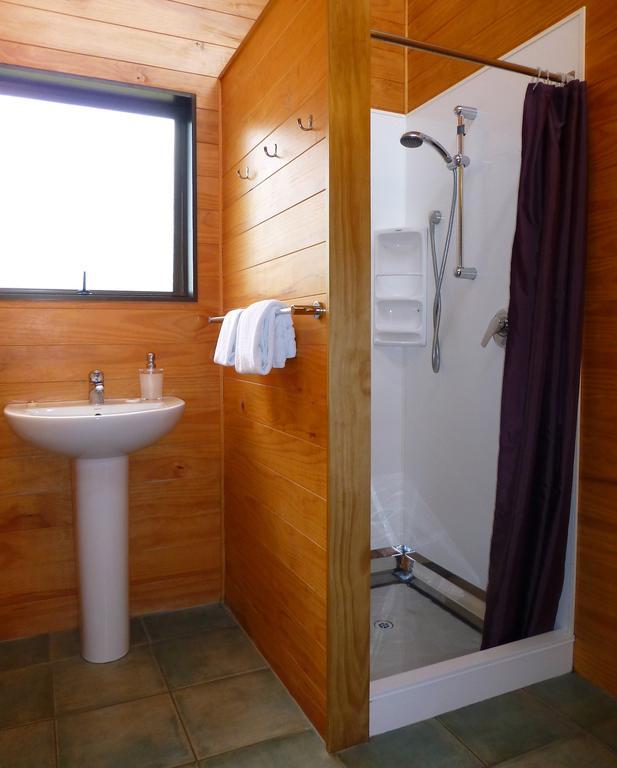 Whangarei Top 10 Holiday Park Bagian luar foto