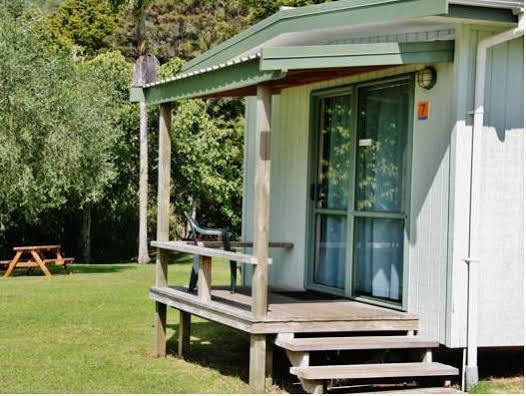 Whangarei Top 10 Holiday Park Bagian luar foto